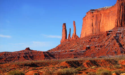Monument Valley Three Sisters