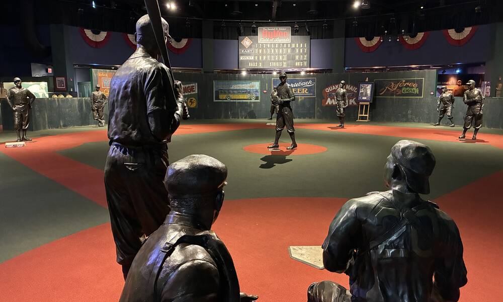 Baseball-veld in het Negro Leagues Baseball Museum Baseball-veld in het Negro Leagues Baseball Museum