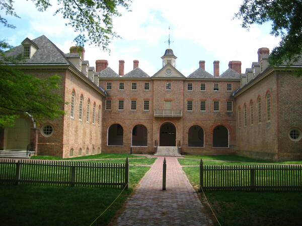 Jefferson studeerde aan het College of William and Mary in Williamsburg
