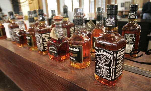 Volg een tour door de Jack Daniels Distillery nabij Nashville in Lynchburg