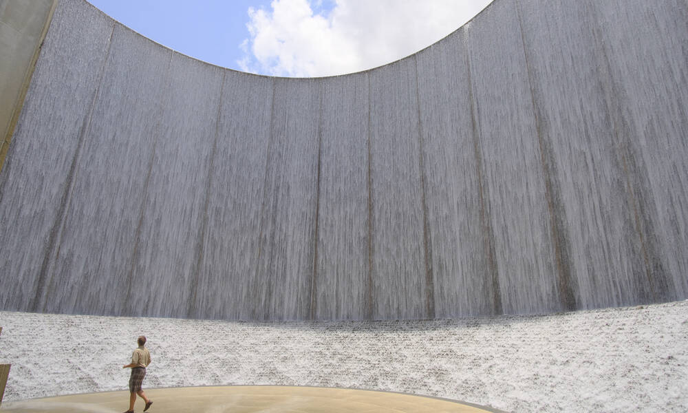 Water wall, Houston