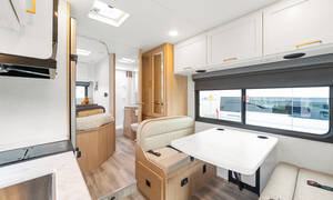 Meridian RV C-Medium