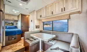 C-klasse camper 24-26 feet Road Bear c-klasse 24-26 feet