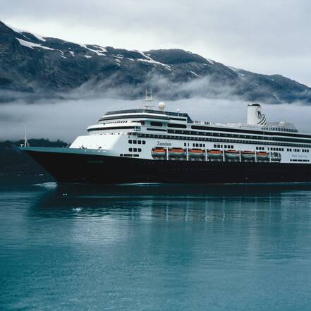 Cruiseschip in de Inside Passage Inside Passage British Columbia