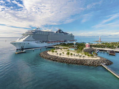 MSC Seashore bij Ocean Cay