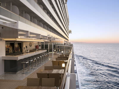 MSC Seaside Marketplace Bar