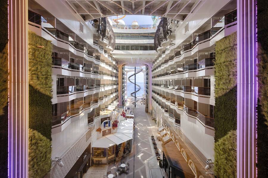 Promenade, MSC World America