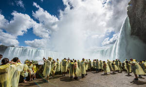 Journey Behind the Falls boottocht niagara falls hornblower