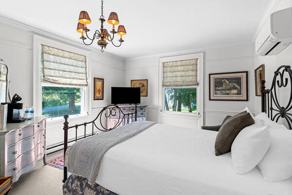 Ben Conger Inn, Groton