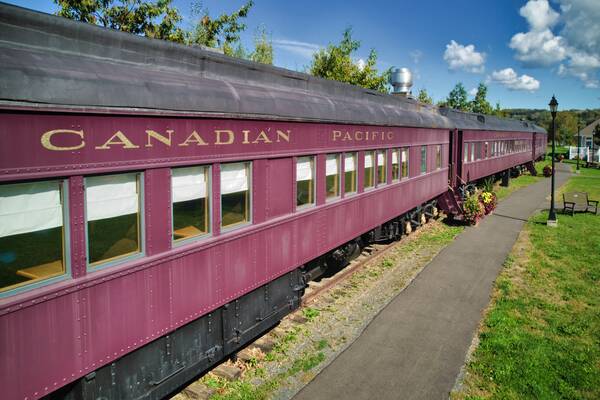 Shamrock Suites & Shamrock Train Suites, Grand Falls