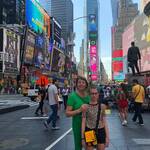 Yoka en Luna op Time Square